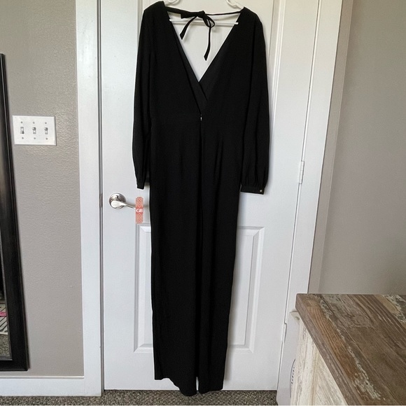 Gianni Bini Long Sleeve Jumpsuit - Picture 5 of 9